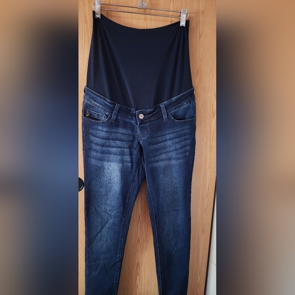 Maternity Jeans - Picture 3 of 5